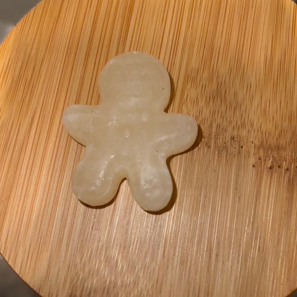 Calcite Ginger Bread Men